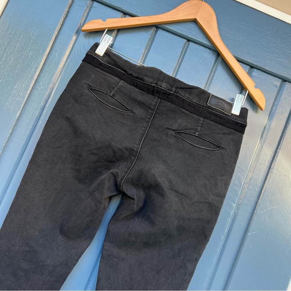 Sold! - Picture 5 of 10